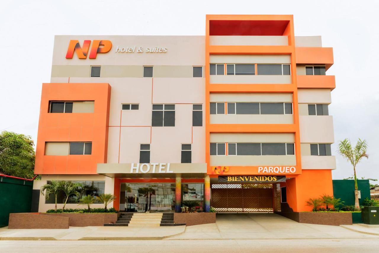 جواياكيل Np Hotel Y Suites المظهر الخارجي الصورة